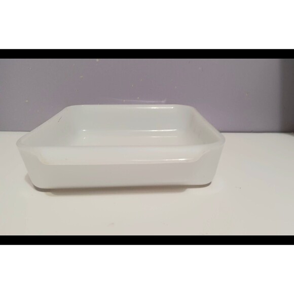Fire King Anchor Hocking White Square Casserole 8"  Dish Candle Glow - Picture 3 of 10
